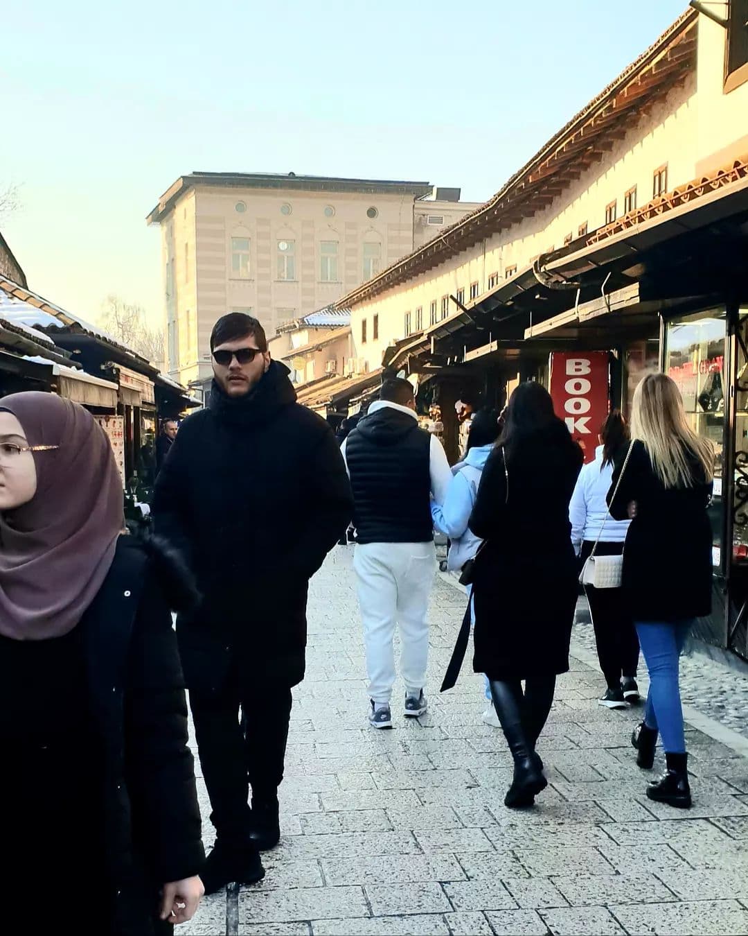 Sarajevo – Beograd (U našem tihom Velegradiću)